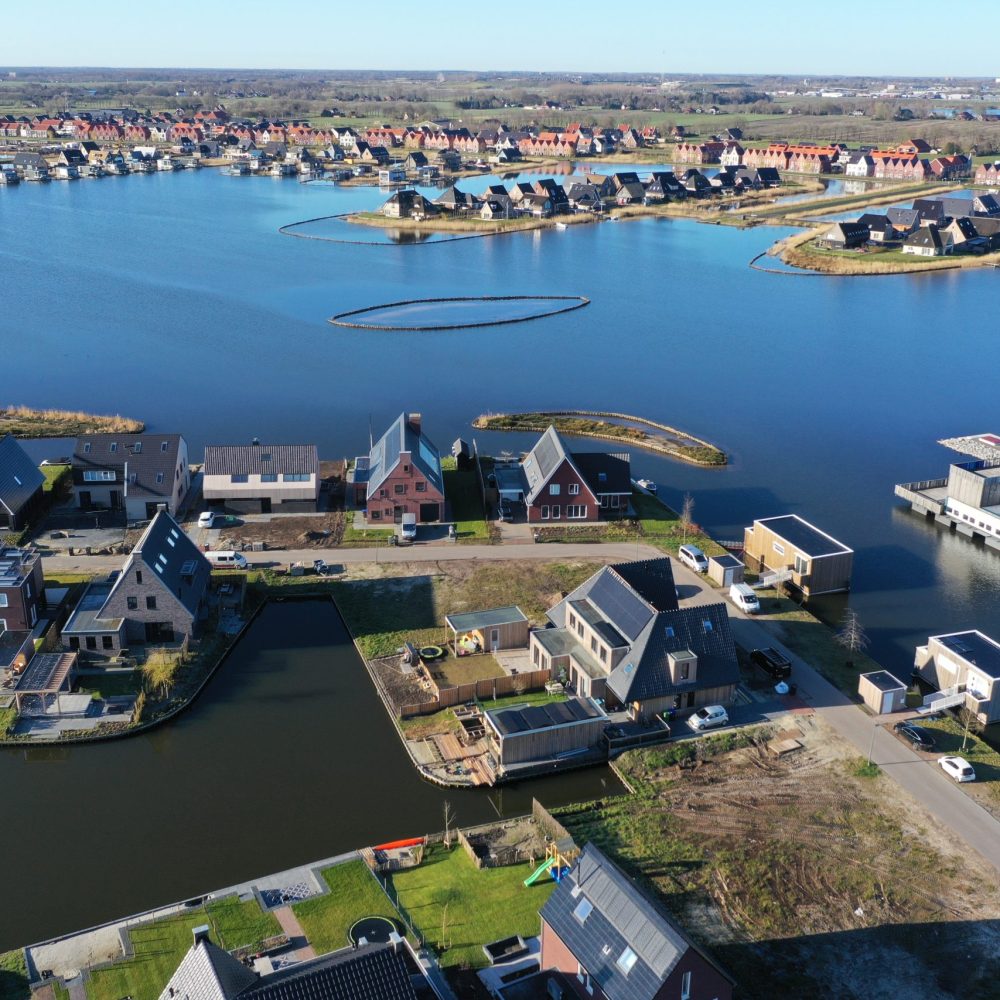 Meerstad drijvende woningen